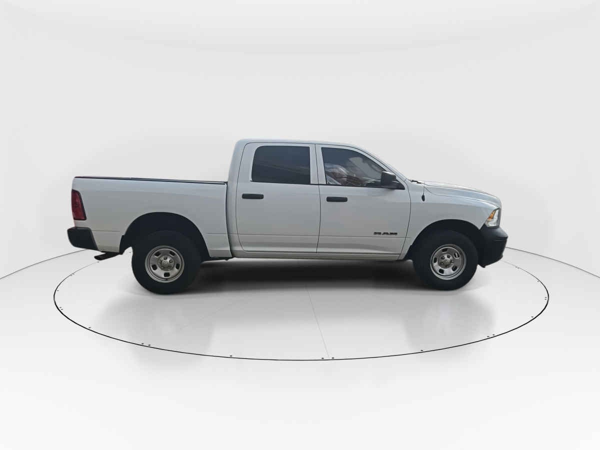 2023 RAM Ram 1500 4p SLT Crew Cab V8/5.7 Aut 4x4 Trabajo