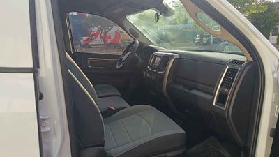 2023 RAM Ram 1500 4p SLT Crew Cab V8/5.7 Aut 4x4 Trabajo