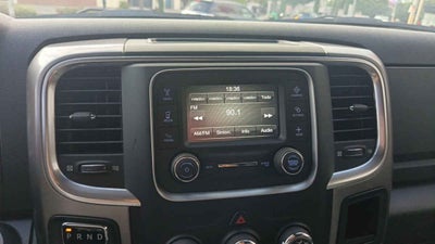 2023 RAM Ram 1500 4p SLT Crew Cab V8/5.7 Aut 4x4 Trabajo