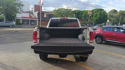 2023 RAM Ram 1500 4p SLT Crew Cab V8/5.7 Aut 4x4 Trabajo