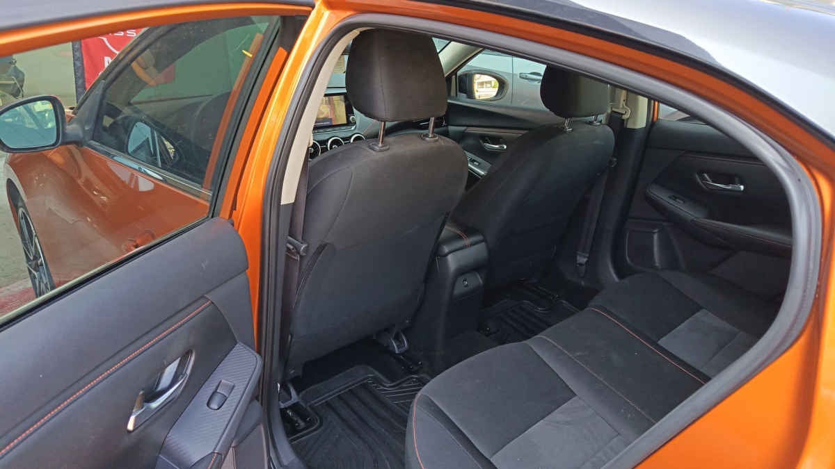2024 Nissan Sentra SR CVT 2.0 LTS
