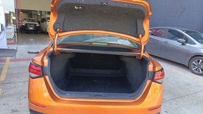 2024 Nissan Sentra SR CVT 2.0 LTS