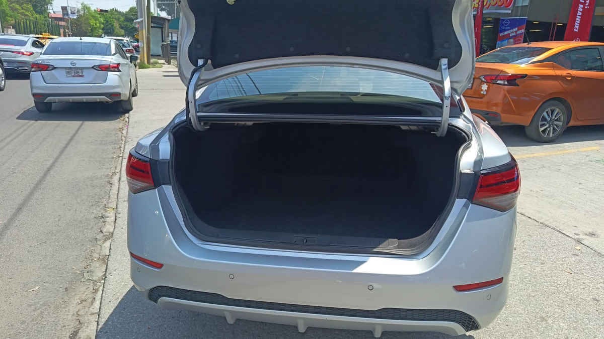 2024 Nissan Sentra 4p Advance L4/2.0 Aut