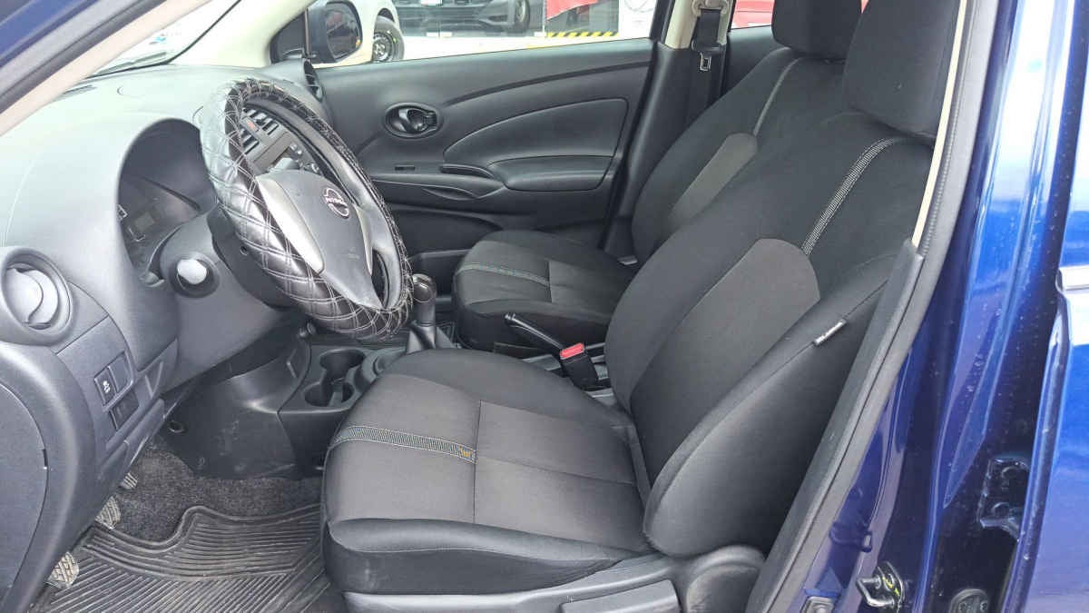 2023 Nissan V-Drive 4p L4/1.6 Man Audio