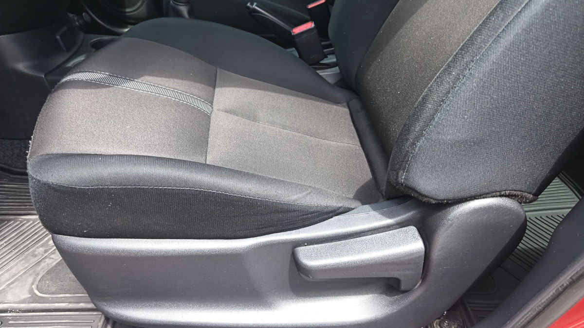 2024 Nissan V-Drive 4p L4/1.6 Man Audio