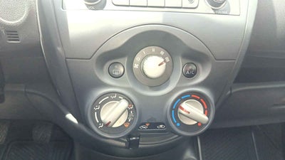 2024 Nissan V-Drive 4p L4/1.6 Man Audio