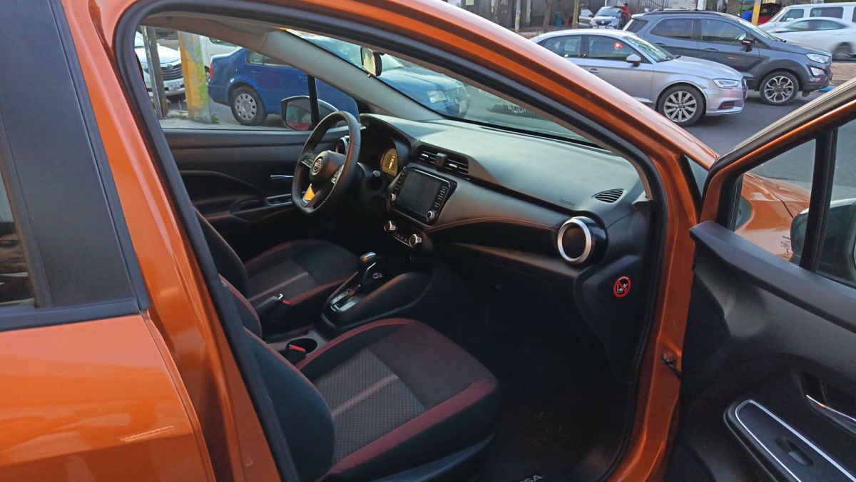 2024 Nissan Versa SR CVT 1.6 LTS