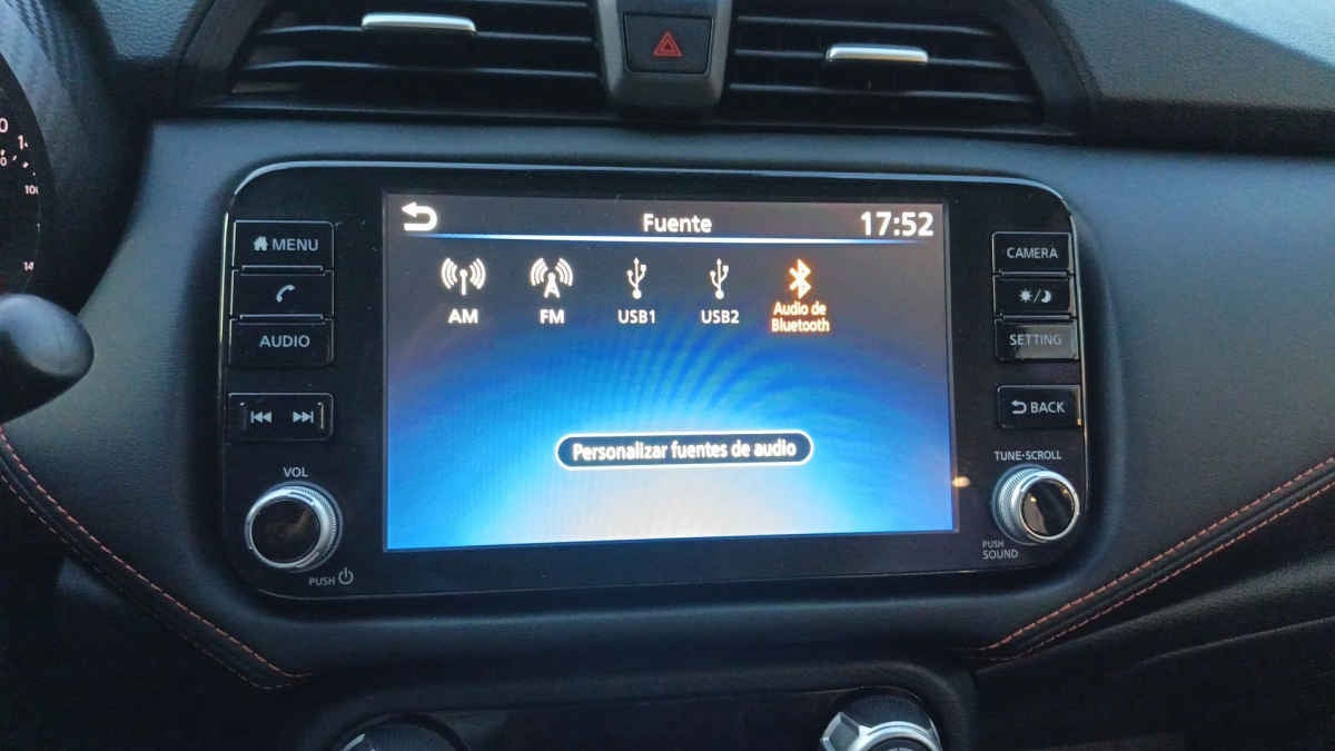 2024 Nissan Versa SR CVT 1.6 LTS