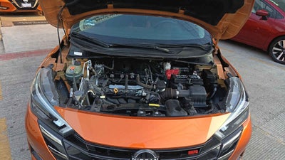 2024 Nissan Versa SR CVT 1.6 LTS