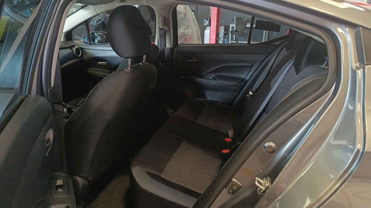 2024 Nissan Versa 4p Advance L4/1.6 Man