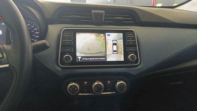 2024 Nissan Versa 4p Advance L4/1.6 Man