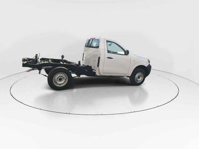 2025 Nissan Chasis Cabina NP300 2p L4/2.5 Man VDC