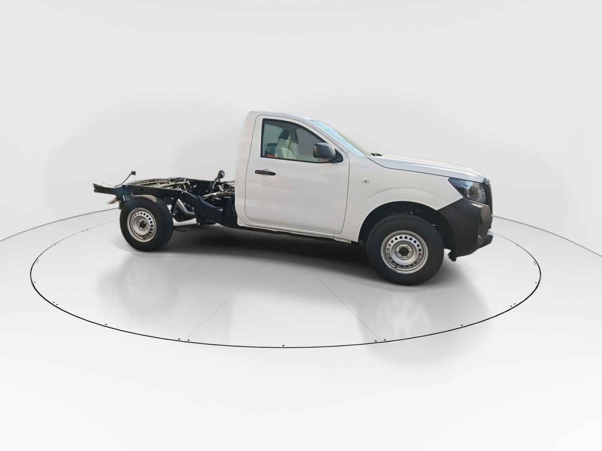 2025 Nissan Chasis Cabina NP300 2p L4/2.5 Man VDC