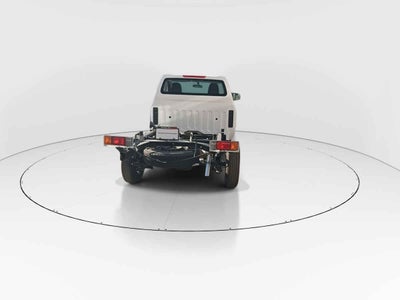 2025 Nissan Chasis Cabina NP300 2p L4/2.5 Man VDC