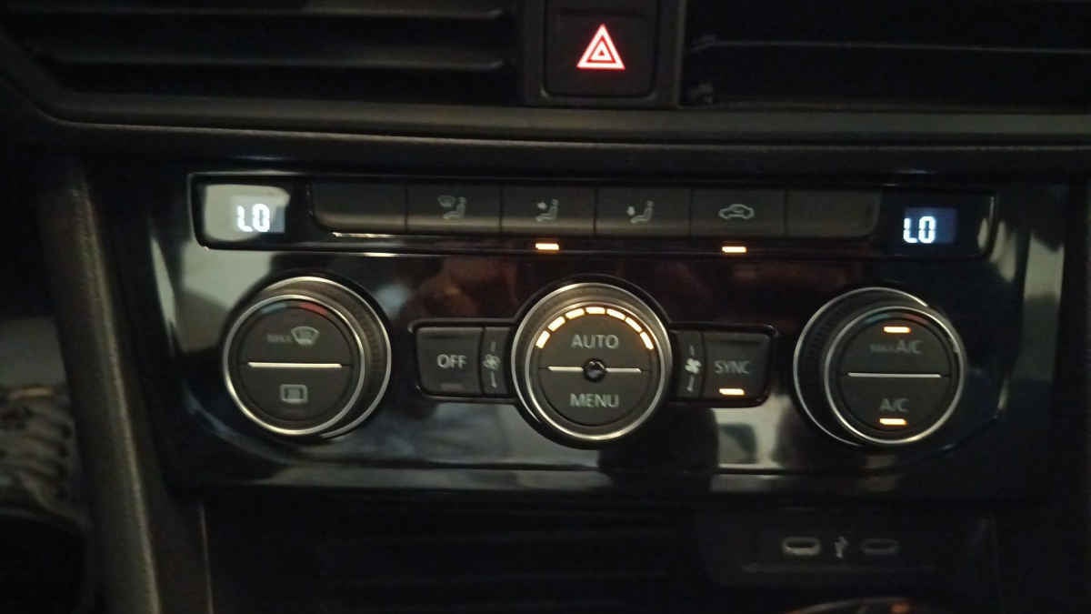 2025 Volkswagen Jetta 4p Confortline L4/1.4/T Aut