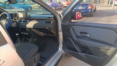 2024 Renault Oroch 4p Outsider L4/1.6/T Man