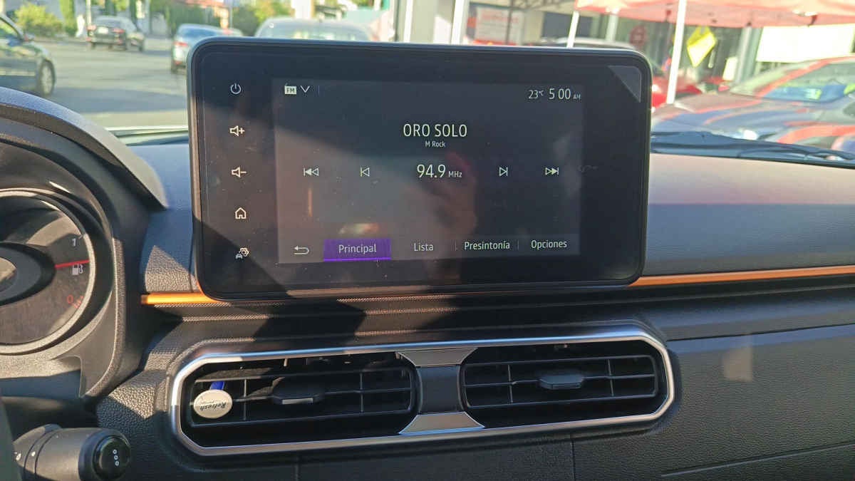 2024 Renault Oroch 4p Outsider L4/1.6/T Man