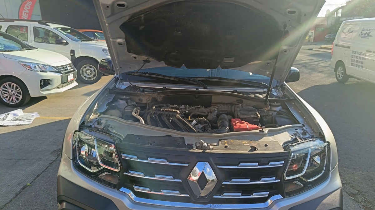 2024 Renault Oroch 4p Outsider L4/1.6/T Man