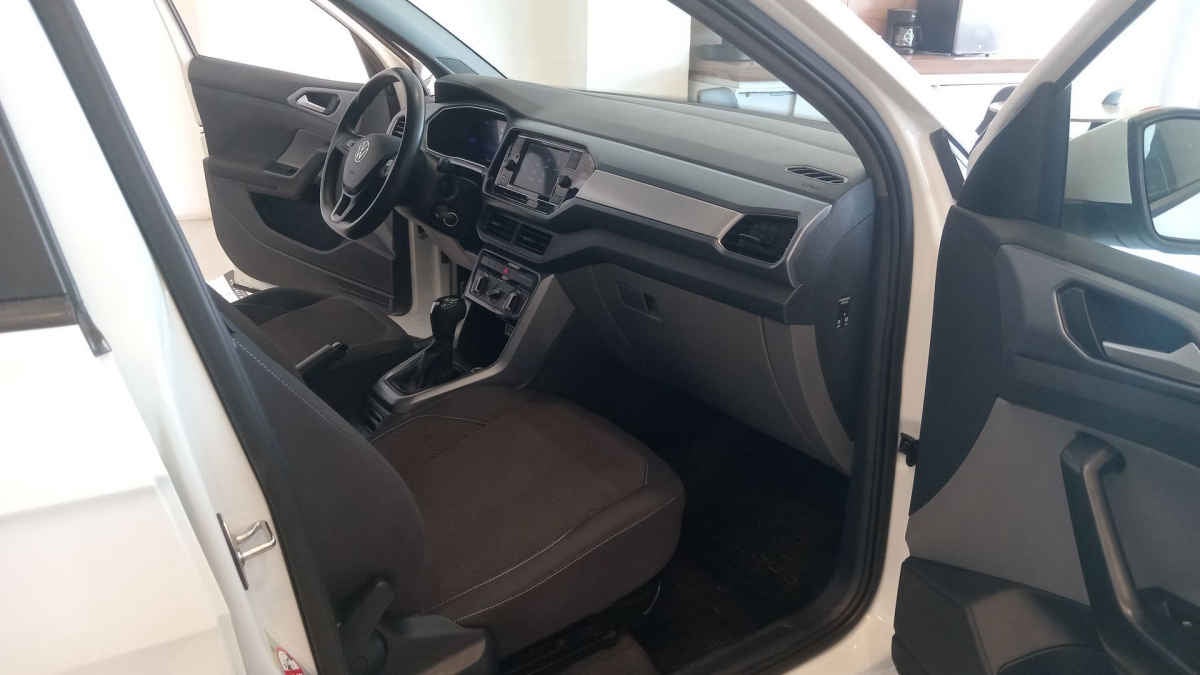 2023 Volkswagen T-Cross 5p Trendline L4/1.6 Aut