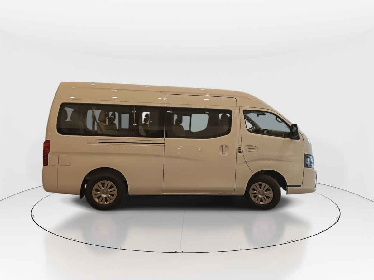 2026 Nissan Urvan URVAN PASAJEROS 4 PUERTAS 14 PAS AMPLIA TM 2.5 LTS