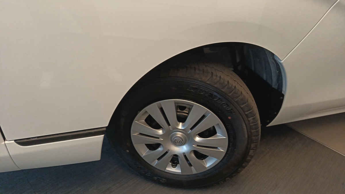 2026 Nissan Urvan URVAN PASAJEROS 4 PUERTAS 14 PAS AMPLIA TM 2.5 LTS