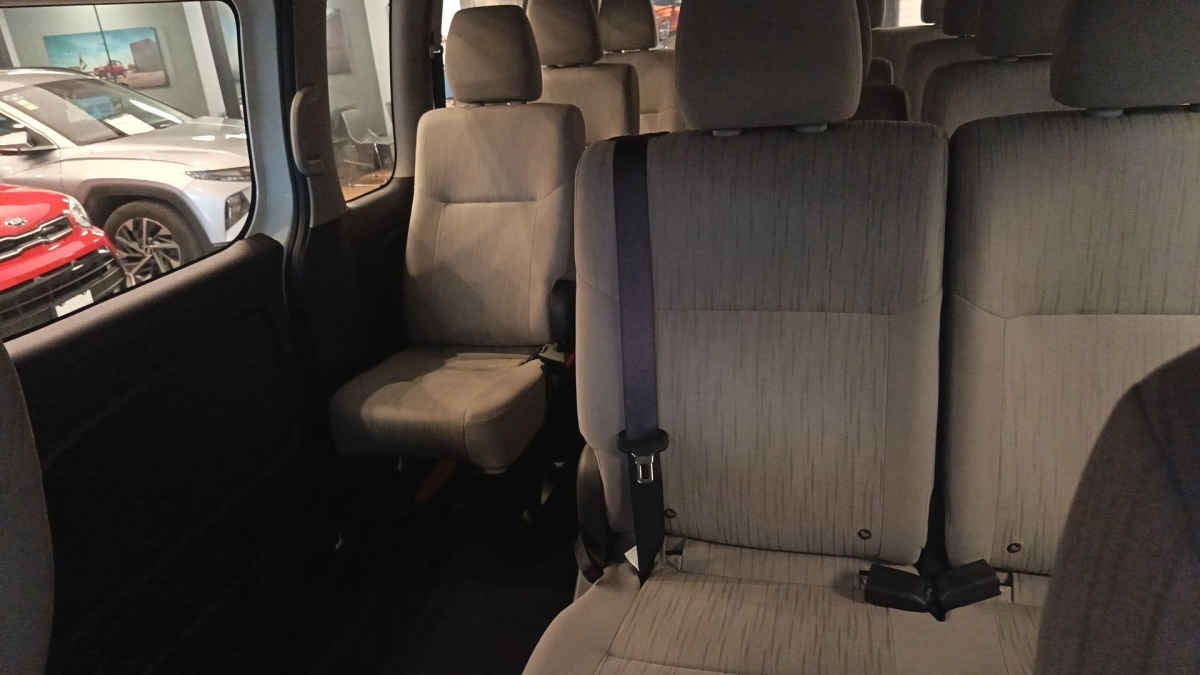 2026 Nissan Urvan URVAN PASAJEROS 4 PUERTAS 14 PAS AMPLIA TM 2.5 LTS
