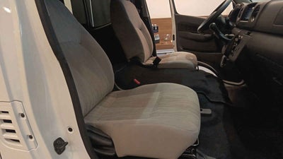 2026 Nissan Urvan URVAN PASAJEROS 4 PUERTAS 14 PAS AMPLIA TM 2.5 LTS