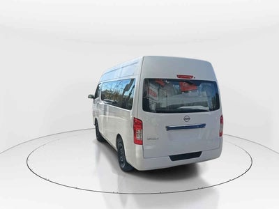 2025 Nissan Urvan 4p Amplia L4/2.5 Man 15/Pas P/Seg