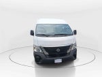 2026 Nissan Urvan 4p Amplia L4/2.5 Man Ventanas