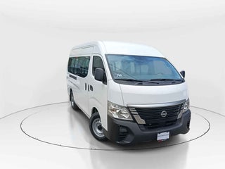2026 Nissan Urvan 4p Amplia L4/2.5 Man Ventanas