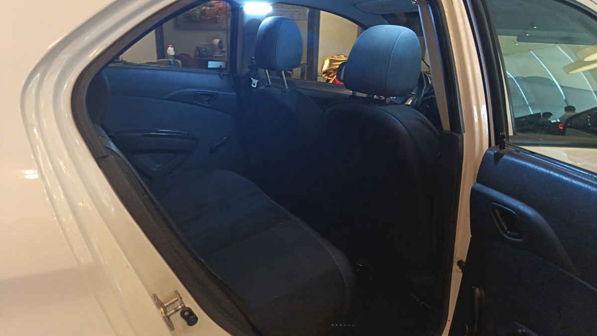 2020 Chevrolet Beat 4p NB LT L4/1.2 Man