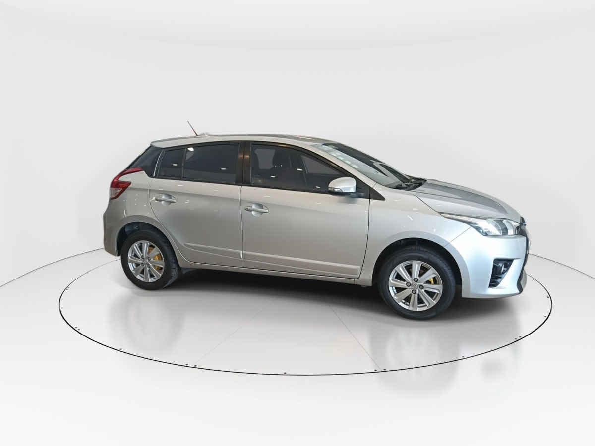2017 Toyota Yaris 5p Hatchback S L4/1.5 Man