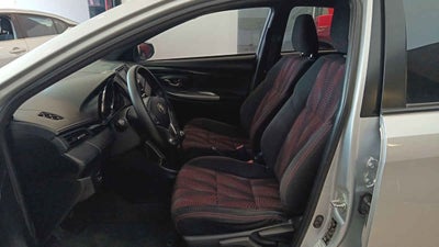 2017 Toyota Yaris 5p Hatchback S L4/1.5 Man